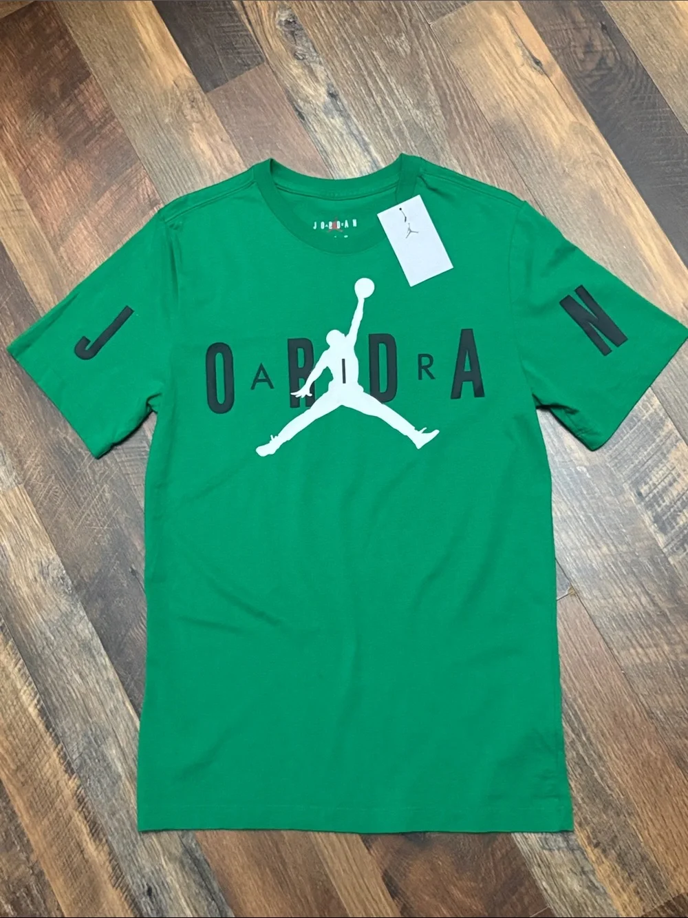 NWT Jordan Jumpman Graphic Logo T-Shirt Green Men’s Small DV1445-310